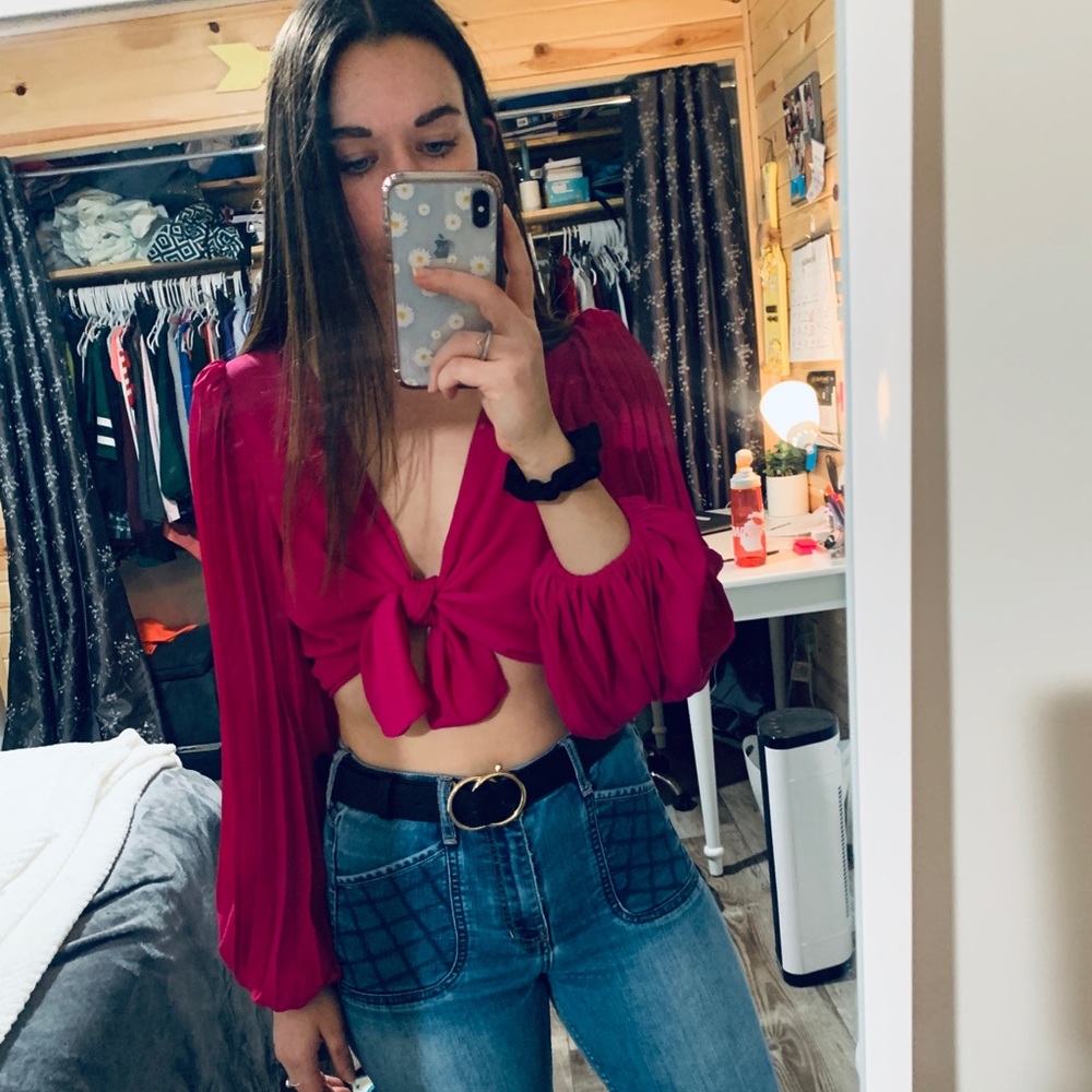 Meet your Posher, Emily